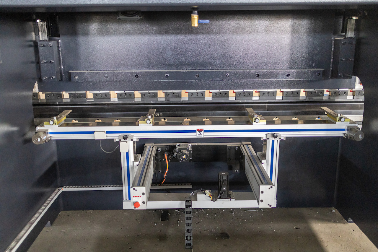 100t Hydraulic Cnc Brake Press Crowning Cnc Press Brake Delem Máy ép phanh thủy lực 100t Máy ép phanh Cnc Báo chí phanh Delem