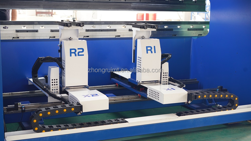200t 300t Standard Industrial Press Brake Cnc Hydraulic Press Brake Machine 200t 300t Máy ép phanh công nghiệp tiêu chuẩn Máy phanh thủy lực Cnc