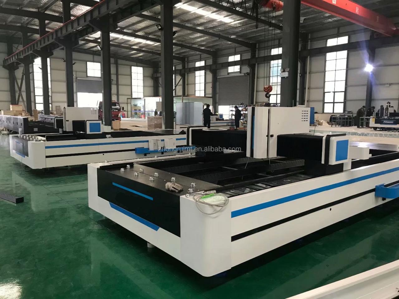 200t 300t Standard Industrial Press Brake Cnc Hydraulic Press Brake Machine 200t 300t Máy ép phanh công nghiệp tiêu chuẩn Máy phanh thủy lực Cnc