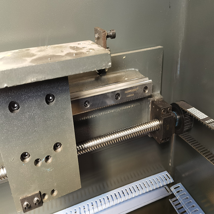 300t/4000 Hydraulic Press Brake Machine Máy phanh thủy lực 300t / 4000