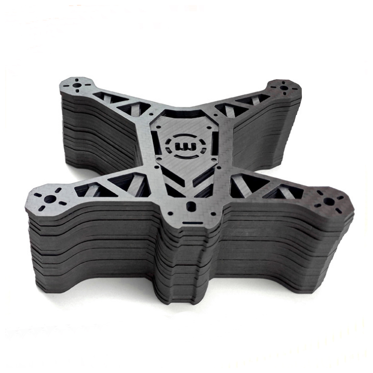 Máy cắt kim loại bằng sợi quang 3015 1000w 2000w Công suất Laser Raycus tối đa