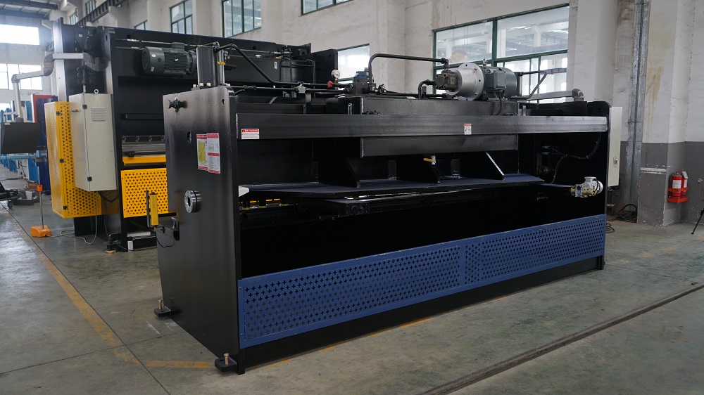 6*3200mm Guillotine Shears Metal Shear Hydraulic Iron Sheet Cutting Shearing Machine Máy cắt tôn 6 * 3200mm Máy cắt kim loại Máy cắt tấm sắt thủy lực