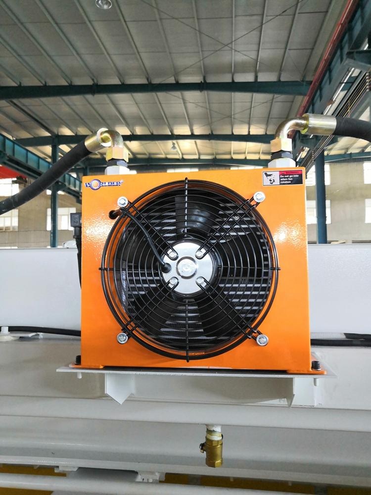 6mm Q11 Electric Sheet Plate Shearing Machine 8 Feet Sheet Metal Shearing Machine Máy cắt tấm điện 6mm Q11 Máy cắt kim loại tấm 8 Feet