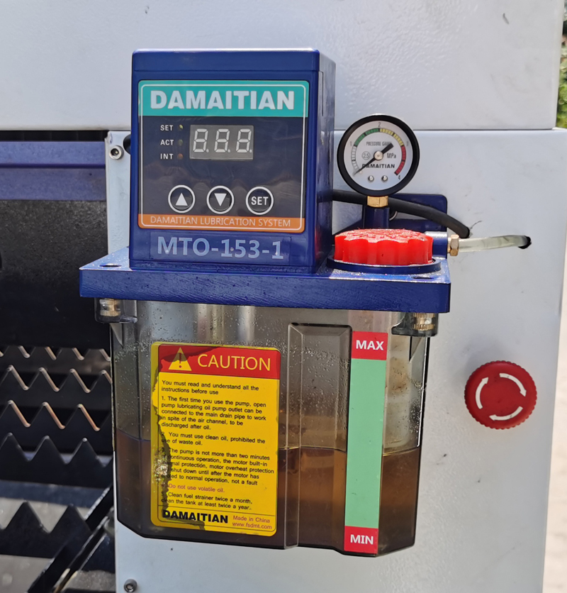 8mm 10mm Carbon Steel Laser Cutter 1530 4020 Cnc Fiber Laser Cutting Machine Máy cắt bằng thép cacbon 8mm 10mm Máy cắt bằng sợi quang 1530 4020 Cnc