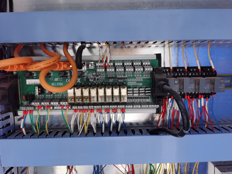 8mm 10mm Carbon Steel Laser Cutter 1530 4020 Cnc Fiber Laser Cutting Machine Máy cắt bằng thép cacbon 8mm 10mm Máy cắt bằng sợi quang 1530 4020 Cnc