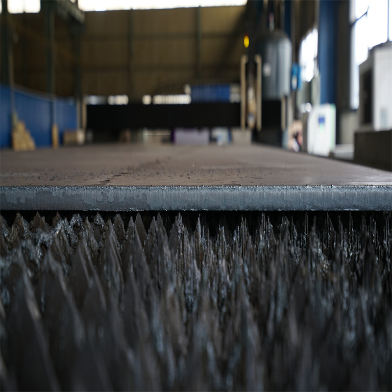 Giá máy cắt Laser sợi quang 3kw chất lượng cao giá rẻ của Trung Quốc