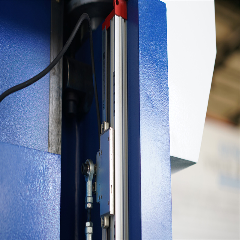 Máy uốn tấm bằng tay Cnc Máy uốn kim loại Phanh thủy lực 80 tấn