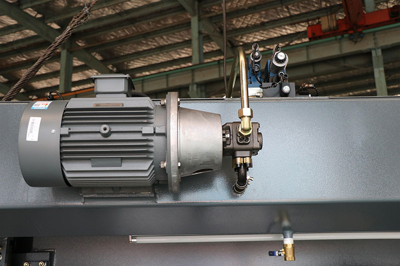 Phanh ép kim loại Wc-63t3200 Máy uốn tấm kim loại Cnc Phanh ép thủy lực