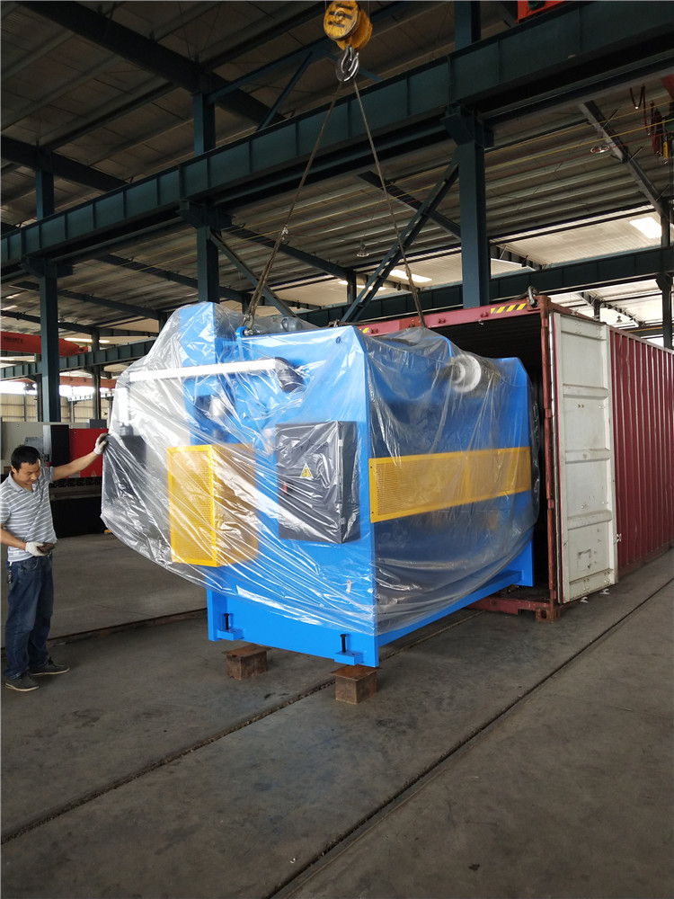 China Metal Hydraulic Press Brake Machine With Reasonable Price Máy ép thủy lực kim loại Trung Quốc với giá cả hợp lý