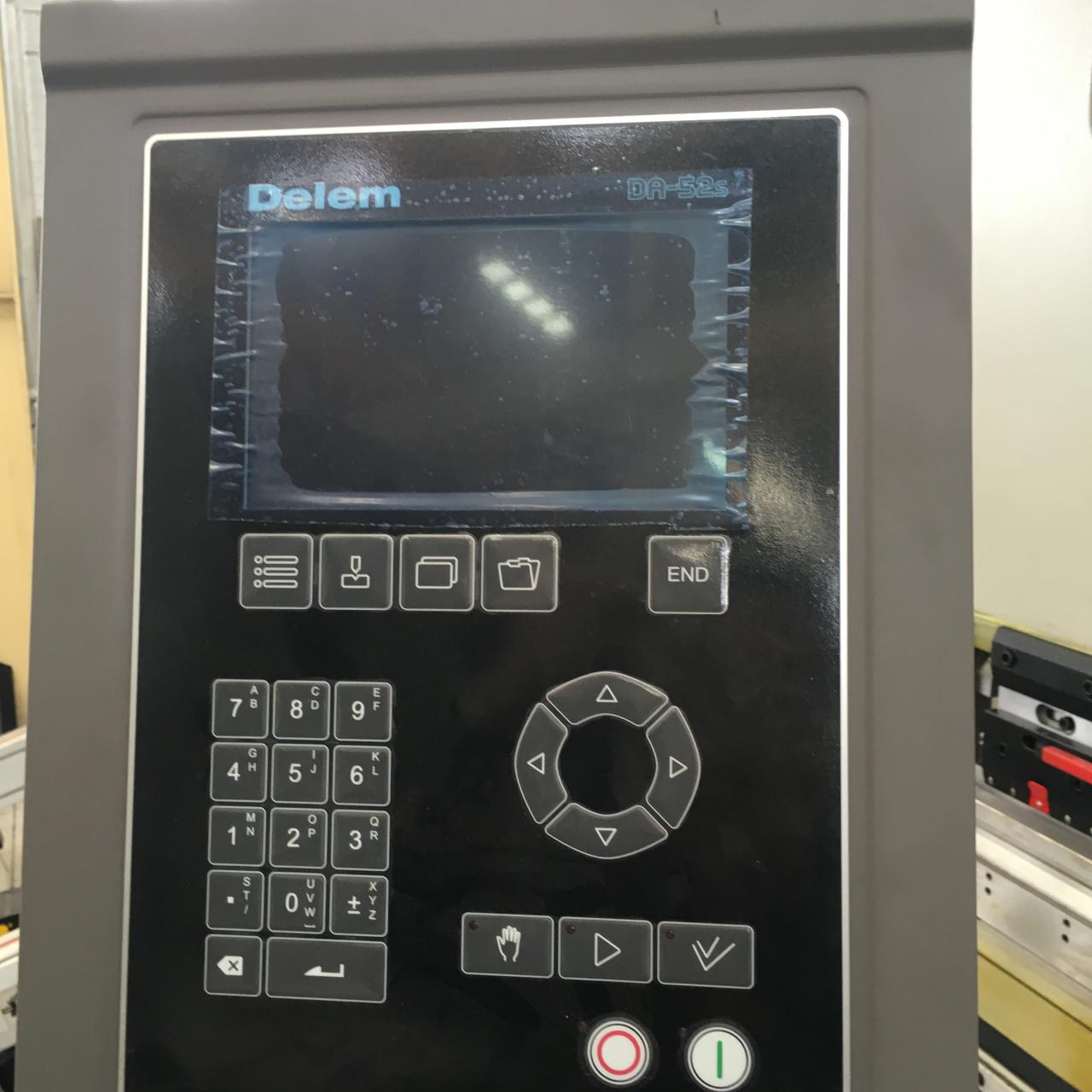 Cnc Servo Press Brake 250t/3.2m 3+1 Axis 3 Meter Sheet Metal Press Brake Cnc Servo Press Brake 250t / 3.2m 3 + 1 Axis 3 Meter Sheet Metal Press Brake