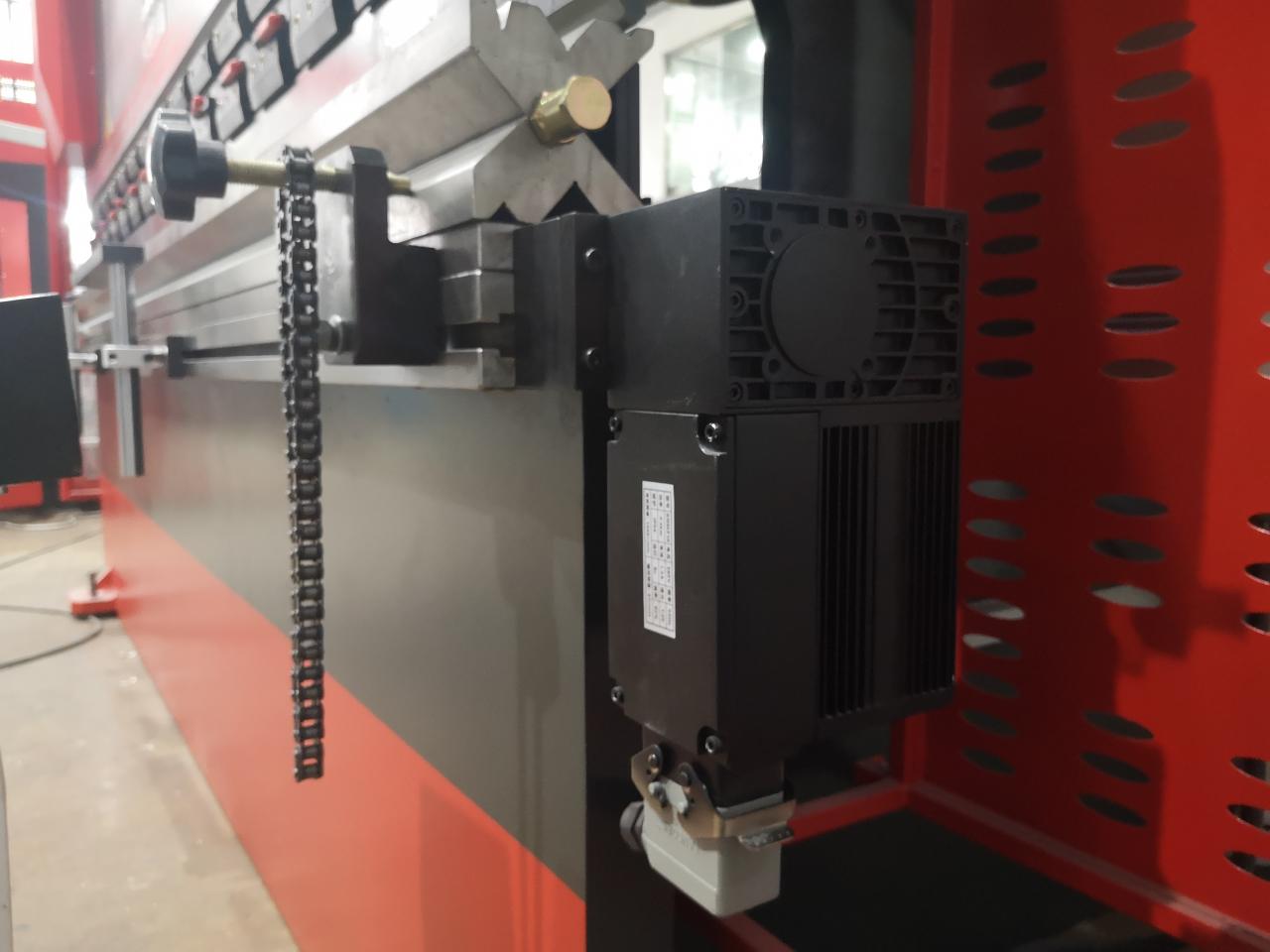 Delem Da66t 125 3 + 1 4 + 1 6 + 1 8 + 1 Cnc Phanh ép thủy lực để uốn tấm kim loại