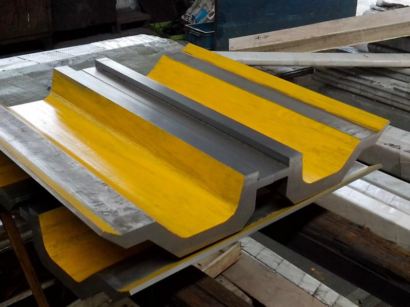 Full Automatic High Power Sheet Bending Machine And Cnc Press Brake Machine Máy uốn tấm công suất cao hoàn toàn tự động và máy phanh báo chí Cnc