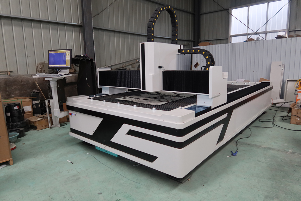 High Precision Fiber Laser Cutting Metal Stainless Steel Carbon 2000w Máy cắt bằng sợi quang có độ chính xác cao bằng thép không gỉ Carbon 2000w