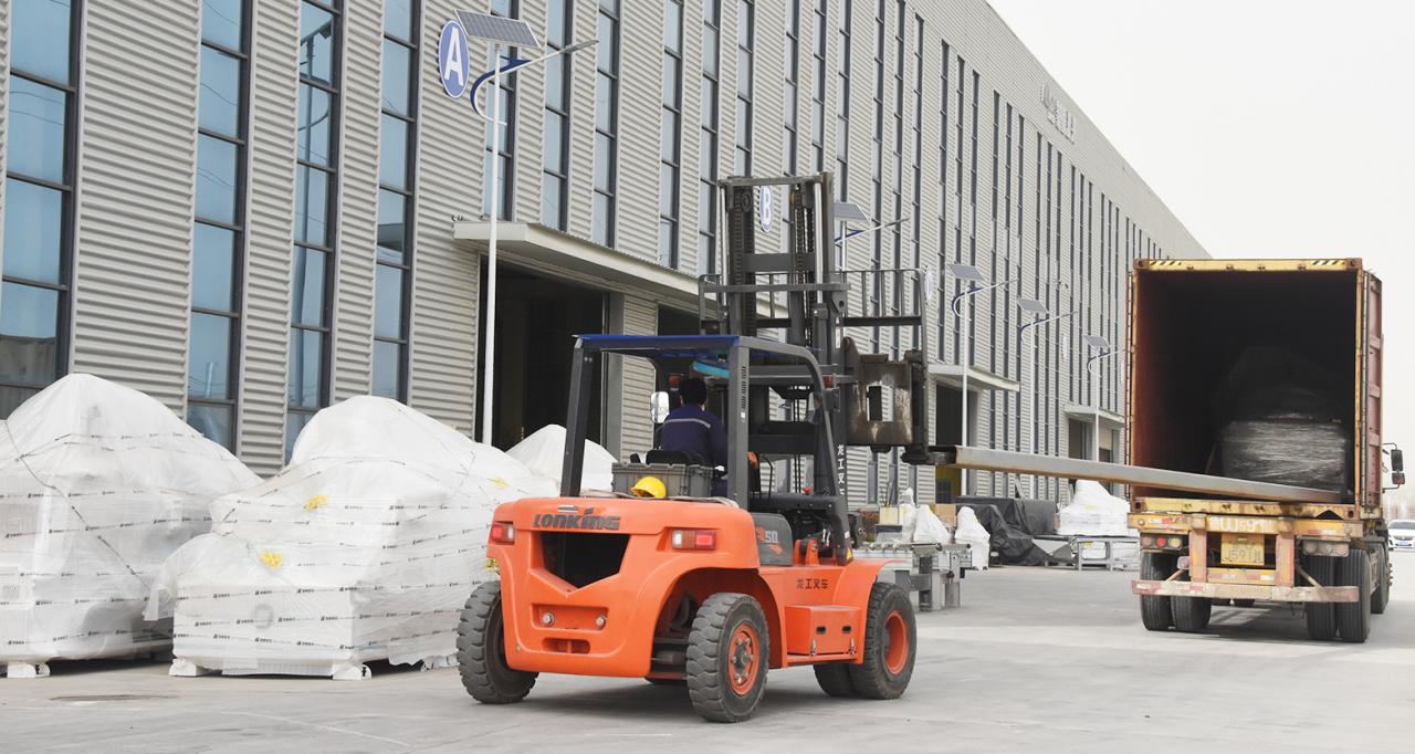 Laser Source 2000w 3000w Fiber Laser Cutting Machine Nguồn laser Máy cắt laser sợi quang 2000w 3000w