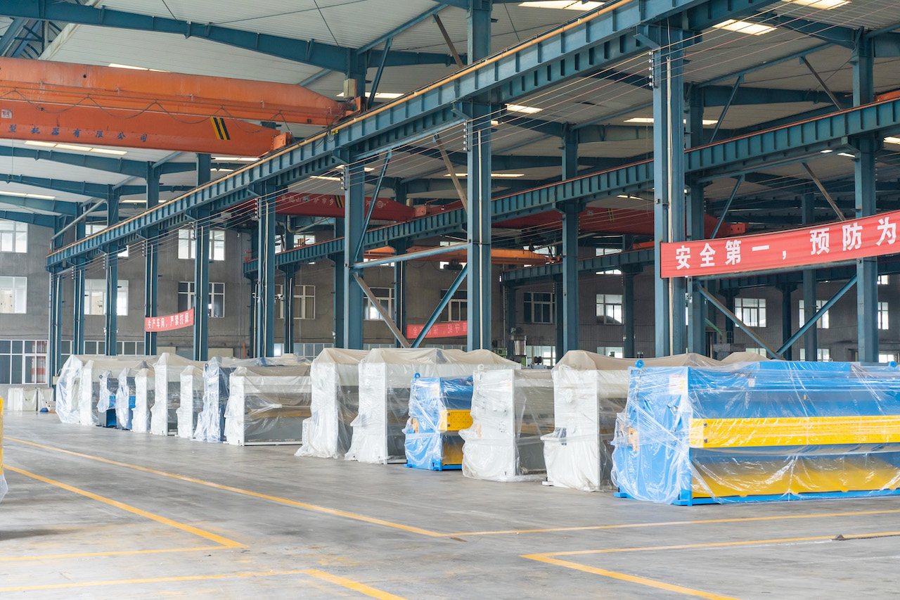 Qc11y 8x3200 Sheet Metal Shearing Machine Steel Plate Hydraulic Shearing Machine Máy cắt kim loại tấm Qc11y 8x3200 Máy cắt thép tấm thủy lực