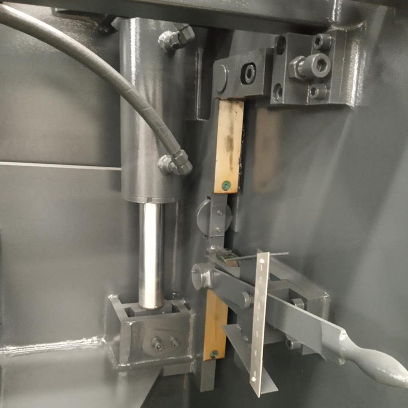 Qc12k-4x2500 Cnc Hydraulic Customized Shearing Machine Cutting Machine Máy cắt Máy cắt tùy chỉnh thủy lực Qc12k-4x2500 Cnc