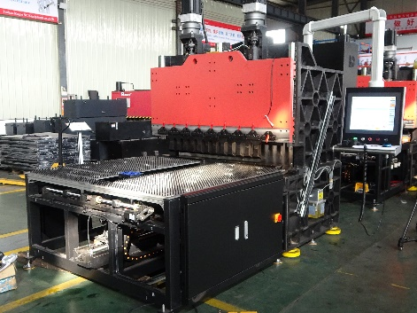 Steel Sheet Aluminum Bending Hydraulic Press Brake Machine Thép tấm nhôm uốn cong Máy ép thủy lực