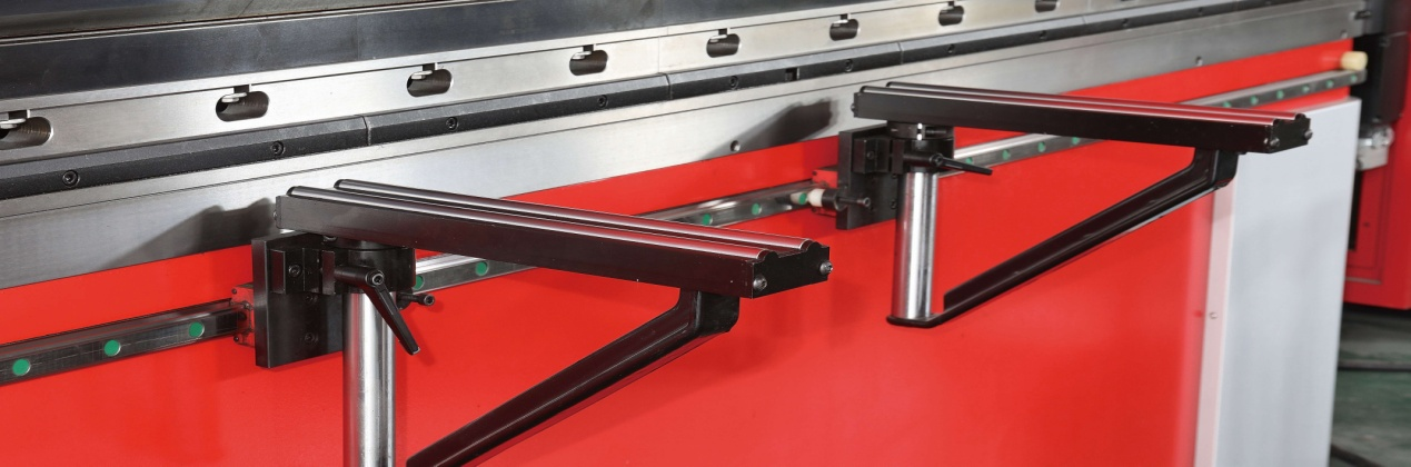 Steel Sheet Aluminum Bending Hydraulic Press Brake Machine Thép tấm nhôm uốn cong Máy ép thủy lực