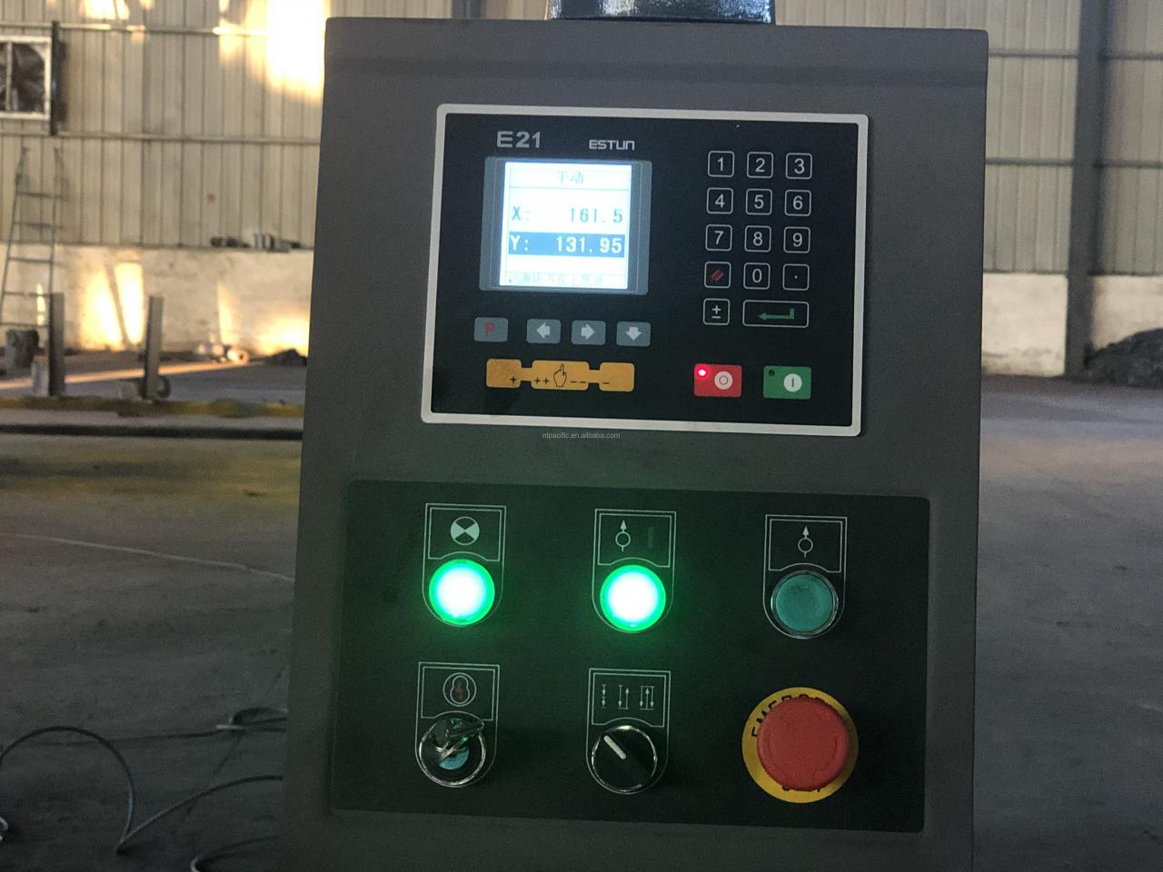 Wc67k Cnc Aluminum Iron Plate Hydraulic Press Brake Cnc Metal Sheet Bending Machine Wc67k Cnc Tấm nhôm sắt Máy ép thủy lực Phanh Cnc Máy uốn tấm kim loại