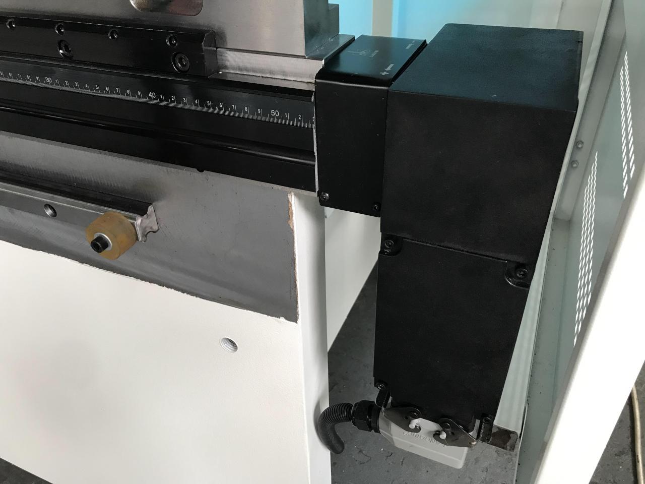 Wc67y-65/2500 Oem Hydraulic Press Brake Machine Steel Bending Machine Wc67y-65/2500 Máy ép thủy lực Oem Máy uốn thép