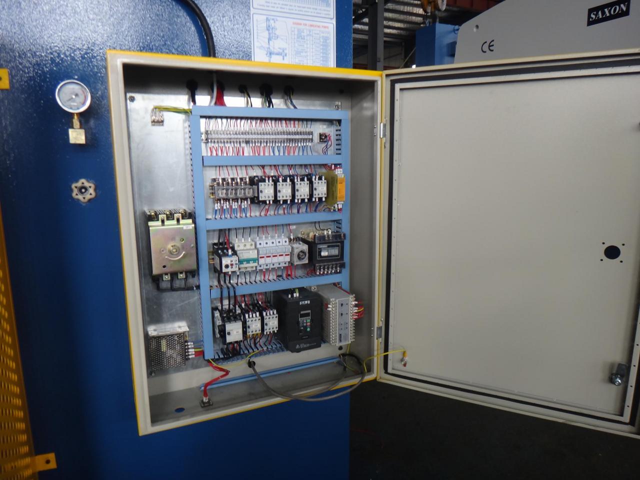 Wc67y-65/2500 Oem Hydraulic Press Brake Machine Steel Bending Machine Wc67y-65/2500 Máy ép thủy lực Oem Máy uốn thép