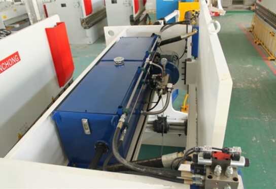 Wc67yk 80 100 160 200 Ton 3200mm E21 Nc Sheet Metal Oil Hydraulic Press Brake Price Wc67yk 80 100 160 200 Tấn 3200mm E21 Nc Tấm kim loại Dầu ép thủy lực Giá phanh